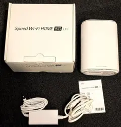 ZTE Speed Wi-Fi HOME 5G L11 ホワイト　AU　ルーター