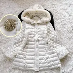 即完売品✨Rady くびれダウンコート 袖ダイヤ型切り替え フード付き ホワイト