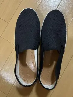 メンズ ブラック メッシュ スリッポン