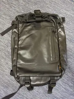 BROSKI & SUPPLY ONE SHOULDER BAG