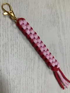 ゴルフ　ティーホルダー　ハンドメイド　ベビーピンク✖️レッド　バックチャーム