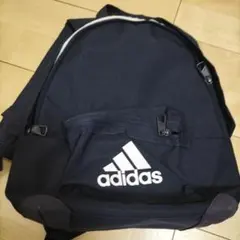 adidas ネイビー リュックサック