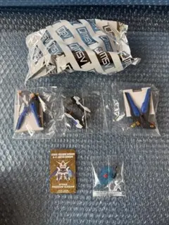 QMSV mini ストライクフリーダム　GUNDAM　フィギュア