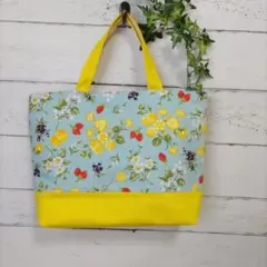 レッスンバッグ　絵本袋　フルーツ　イエロー✕ブルー　ハンドメイド