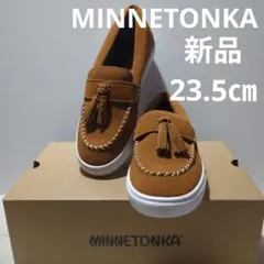 Item thumbnail for item cc6681c6-364d-4d83-bff9-f961f5dbfc21