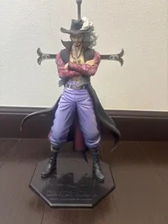 ワンピース 王下七武海 鷹の目のミホーク フィギュア プレミアムバンダイ