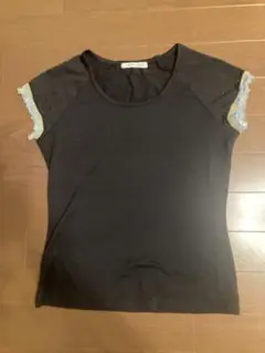 黒の半袖Tシャツ サイズ38 armoie caprice