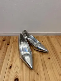 2025年最新】zara シルバーパンプスの人気アイテム - メルカリ