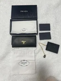 【美品】プラダ PRADA サフィアーノ 長財布　ブラック　黒
