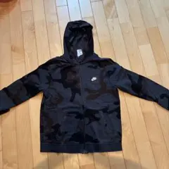NIKE カモフラ柄 ジップアップパーカー (Lサイズ)