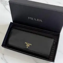 美品⭐️ PRADA プラダ　二つ折り 長財布　サフィアーノ 黒　ブラック