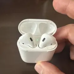 Apple AirPods 本体 充電ケース付き