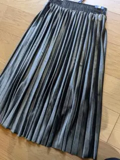 LeCiel プリーツスカート ベロア カーキ フリーサイズ