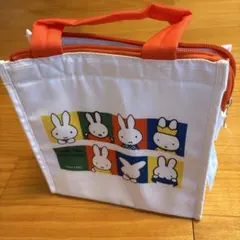 ミッフィー ★ ファスナー付き スクエアランチバッグ　保冷バック　miffyのサムネイル