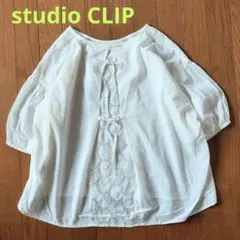 studio CLIP　サークル柄　コットンレース貼りバックリボンプブラウス