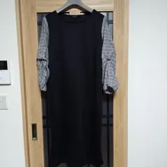 大きいサイズ黒のロングワンピース チェック柄スリーブ七分袖