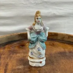 ✴︎ヴィンテージ✴︎陶器✴︎置物✴︎ドレス✴︎