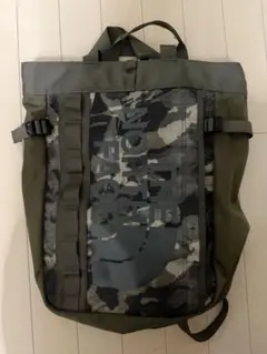 THE NORTH FACEリュックサックカーキ×グリーン×黒 迷彩柄/3wayのサムネイル
