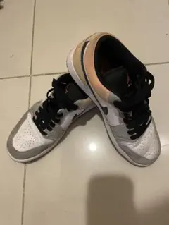 Air Jordan 1 Low FlightClubスニーカーホワイト/グレー