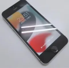 60 iPhone SE スペースグレイ SIMフリー 画面傷なし BT100% - メルカリ