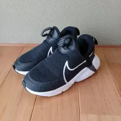 Nike ☆ブラック スニーカー18cmおまけ付き