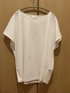 ホワイト 半袖Tカットソー