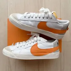 ナイキ ブレーザー LOW '77 ジャンボ ホワイトxオレンジ