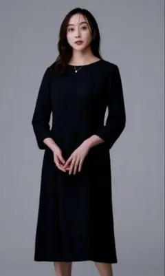 新品UNTITLEDきれいめ ツイードワンピース ネイビー