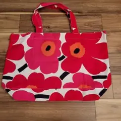 marimekko マリメッコ トートバッグ ウニッコ柄のサムネイル