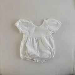 刺繍入りホワイトロンパース　コットンレース　韓国子供服　セレモニー