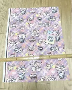 ちいかわキャラクター柄綿生地 約50cm x 70cm ハチワレワッペン