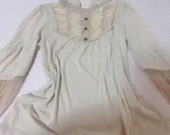 axes femme 長袖きなり カットソー　レースフリル