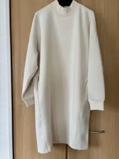 【UNIQLO】ドライスウェットコクーンワンピース【新品未使用】