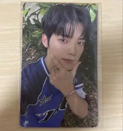 INI トレカ XQUARE