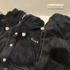 美品　Kuromi フード付き黒ルームウェア