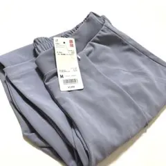 UNIQLO クレープジャージー ストレートパンツ