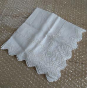 【未使用】WAKO 刺繍ハンカチ 銀座和光　リネン100%のサムネイル