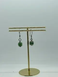 ★【フックピアス】ガラスビーズ・スパイラル・グリーン★