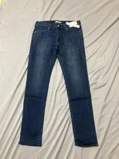 ユニクロ　デニム　パンツ　スキニー　東レ　テーパード ミラクルエアー　ジーンズ