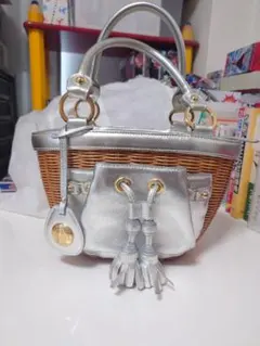 PRADA ベージュ トートバッグ zac5 プラダ 刺繍ロゴ カゴバッグ ひ6