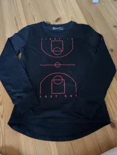 ⭐︎専用⭐︎Under Armour バスケットボールTシャツ 150くらい