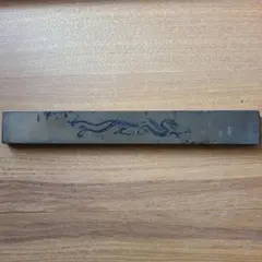 中国美術 時代物 文鎮 足銀在銘 古玩 浮き彫り 厚重 文房 細工 中国美術 時代物 文鎮 裏に刻印「足銀」検索 在銘 古玩 文房 - メルカリ