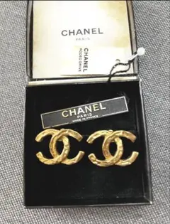 CHANEL ダブルCロゴ イヤリング　ヴィンテージ