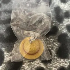 ワンピース　めじるしチャーム　麦わら帽子