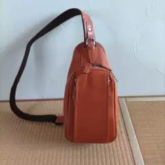 希少★ b3labo ボディバッグ ショルダーバッグ 栃木レザー ヌメ革　本革