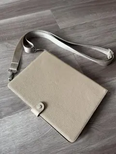 《美品》レザー iPadケース(第10世代)