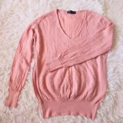 春カラー　ピンク　アーバンリサーチ　ウール　ニット　薄手　地模様