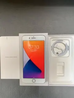 美品　国内版　SIMフリー　IPhone8 plus 64GB ホワイト色