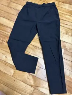 黒 パンツ Sサイズ