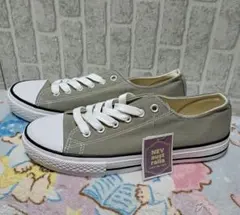 新品 キャンバス地 スニーカー